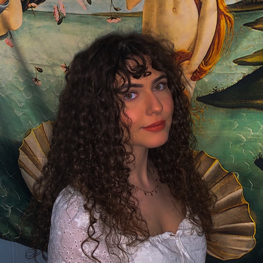 Meet your Posher, Sophia